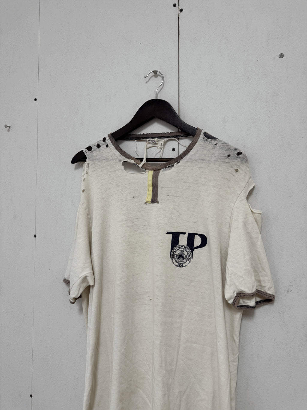 80's Vintage Champion Thrashed T-Shirt